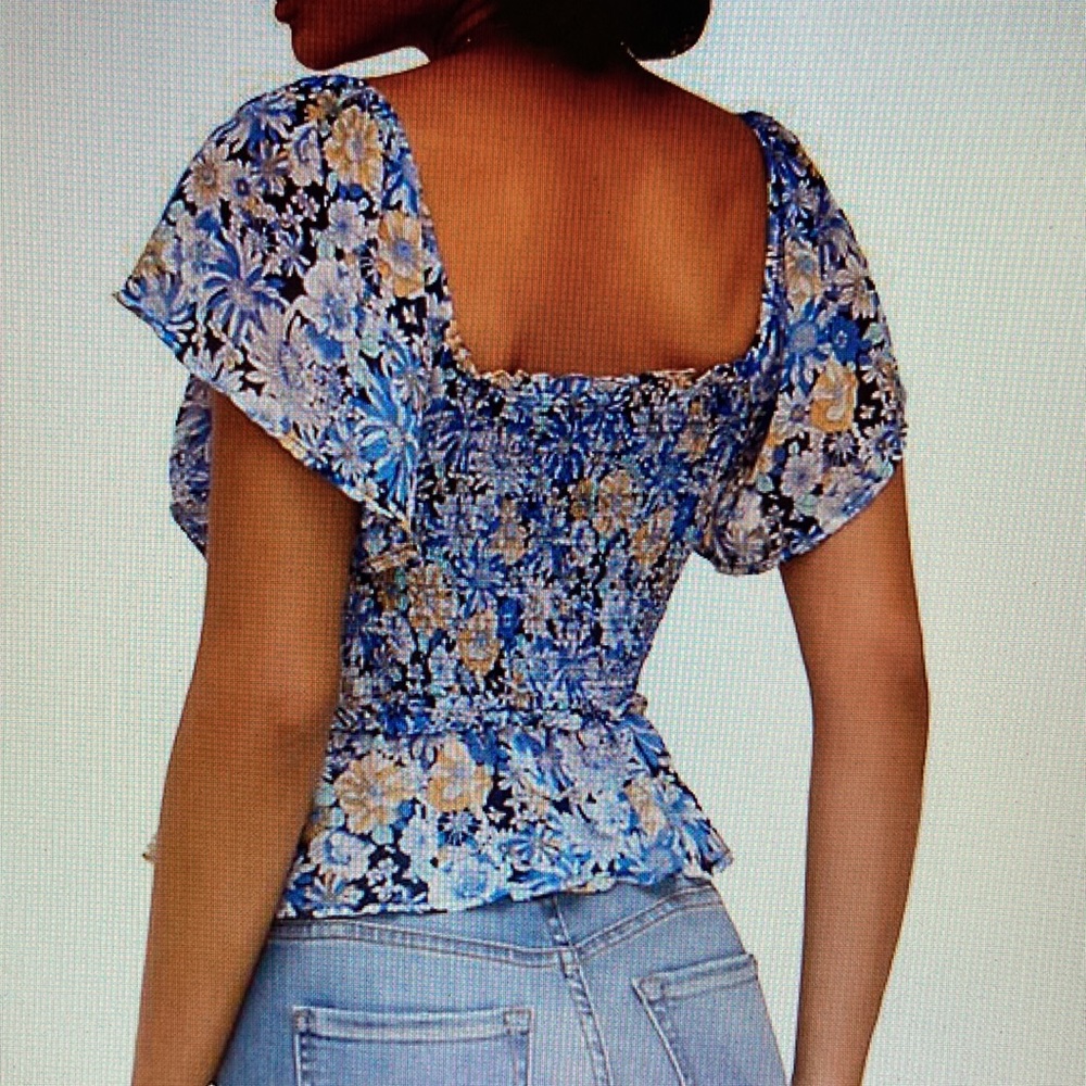 NWOT - ASTR THE LABEL January Floral-Print Flutter Sleeve Crop Top - Sz L - Picture 4 of 16